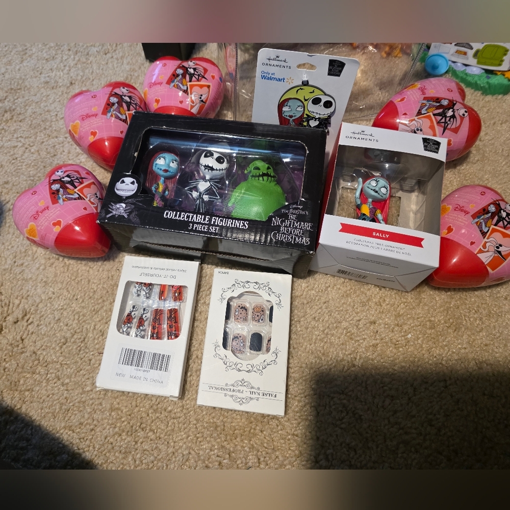 New Disney Hallmark The Nightmare Before Christmas Lot Valentine's Doorables